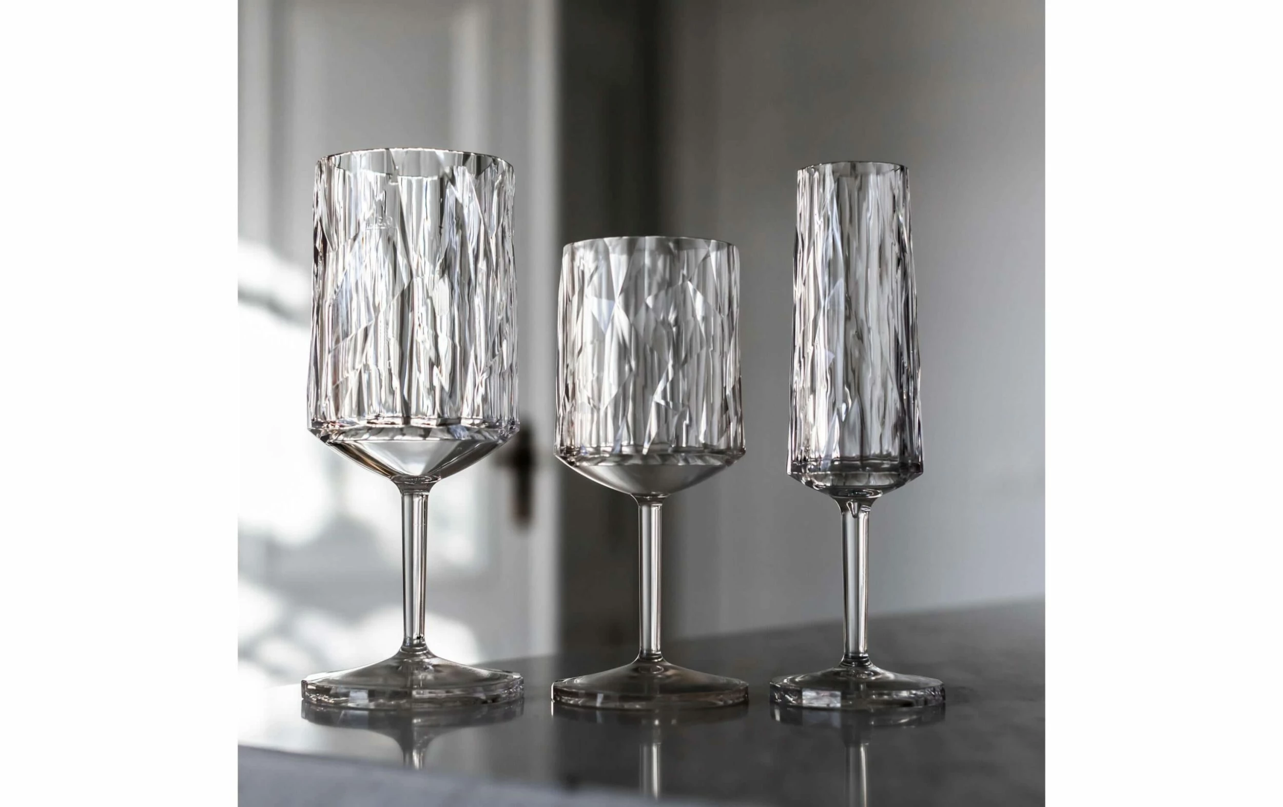 Koziol Verre à Vin Blanc Superglas Club No. 9, 200 Ml, 2 Pièce/s, - Verres à Vin 4 Koziol Verre à Vin Blanc Superglas Club No. 9, 200 Ml, 2 Pièce/s, - Verres à Vin – Image 2